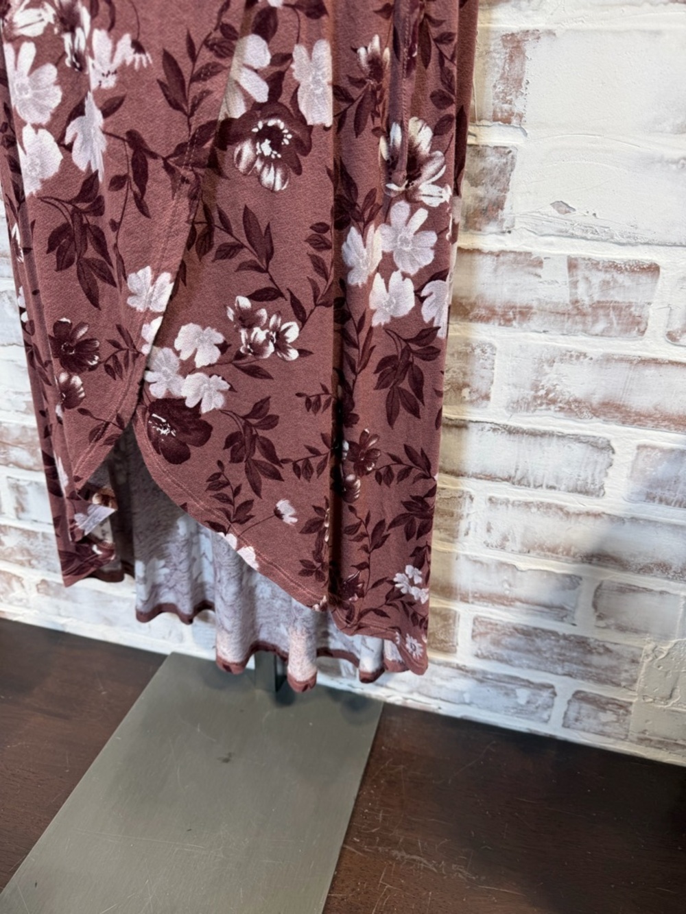 American Eagle Outfitters Mauve Floral High-Low Wrap Dress XS - Picture 4 of 8